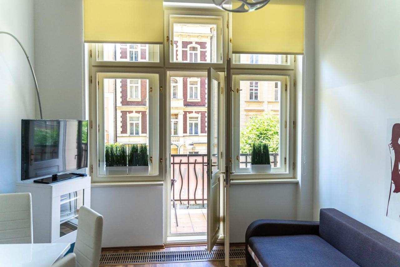 Apartments Valencia Karlovy Vary Exterior photo